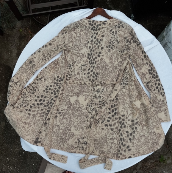 Vertigo Paris Lambswool/Angora Animal Print Long Sweater with Belt - Picture 13 of 14